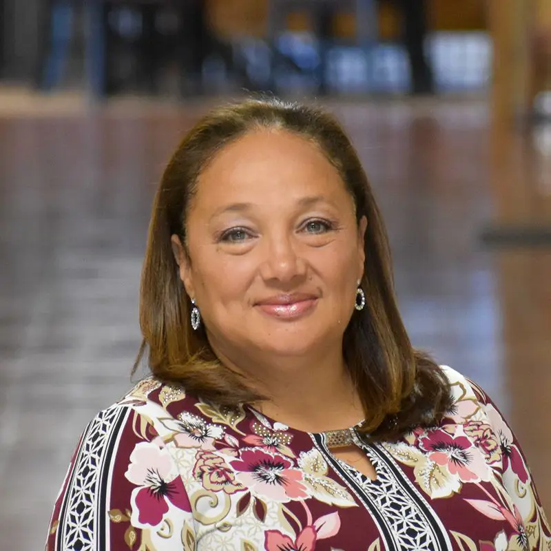 Headshot of Angela Gray