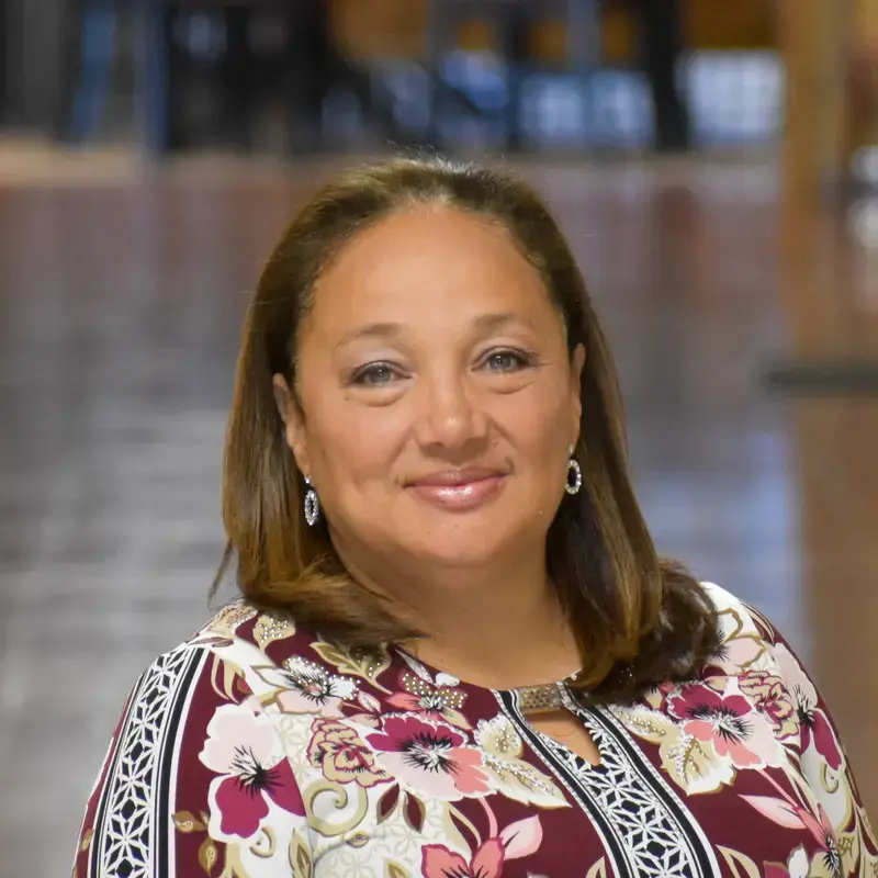 Headshot of Angela Gray